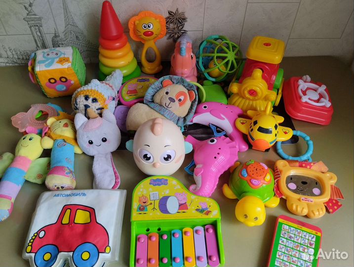 Развивающие игрушки для новорожденных пакетом