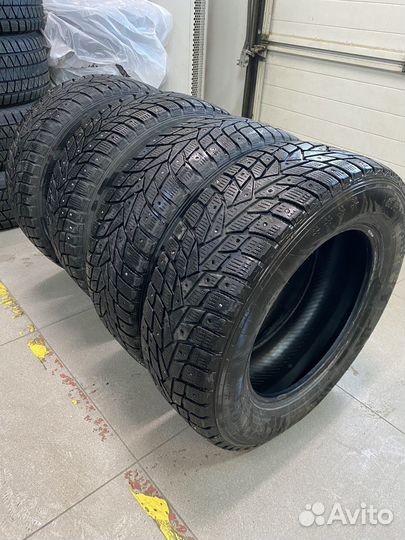 Dunlop Grandtrek Ice 02 235/65 R17 108T