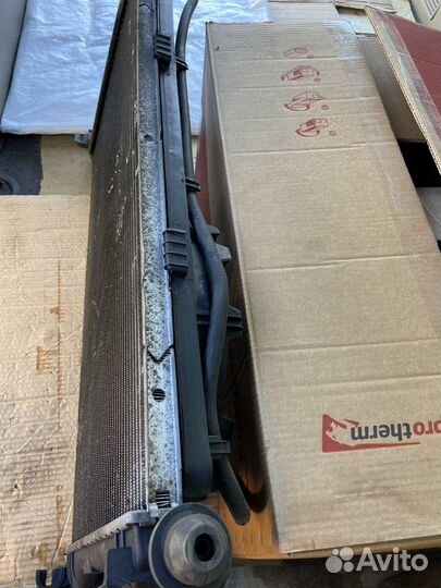 Радиатор Форд Транзит 2.0 D. 2005г