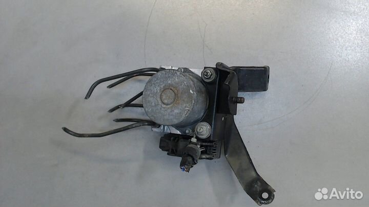 Блок абс, насос Toyota Avensis 2, 2005