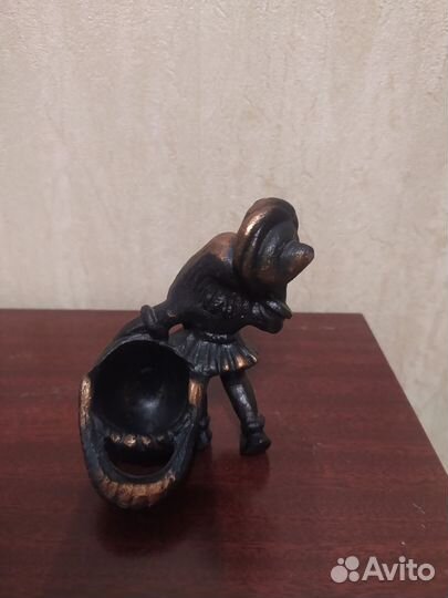 Статуэтка Гном