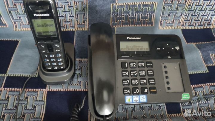 Телефон dect Panasonic KX-TG6451RU б\у