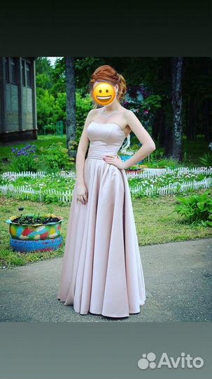 Вечернее платье