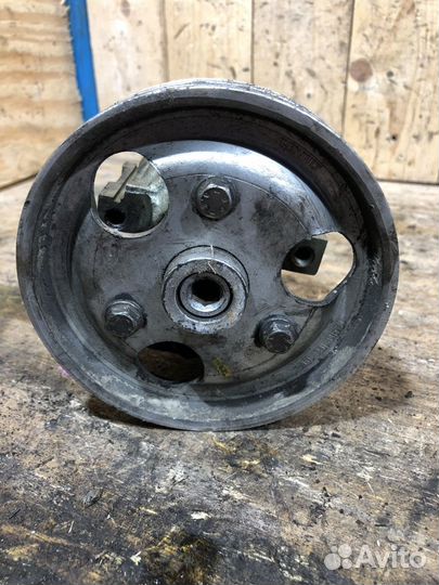 Насос гидроусилителя руля Renault 26090956