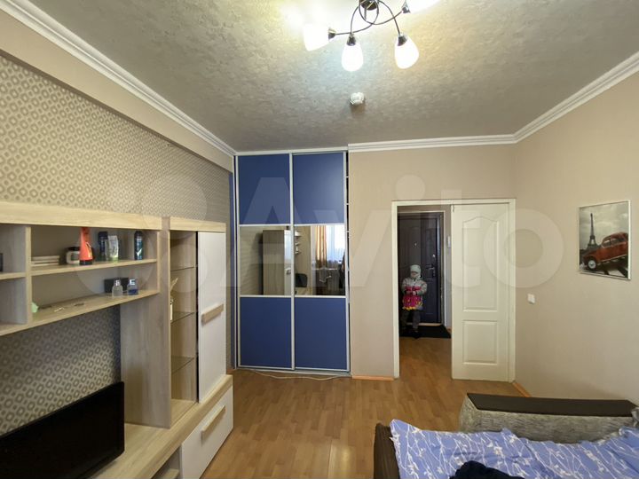 1-к. квартира, 37 м², 4/10 эт.