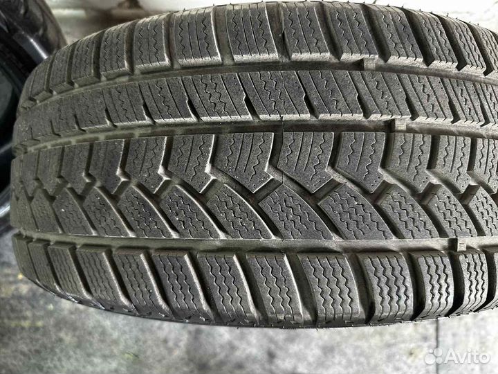 Ovation W-586 235/45 R18