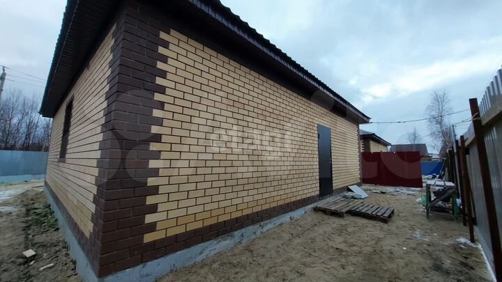 Дом 85 м² на участке 5 сот.