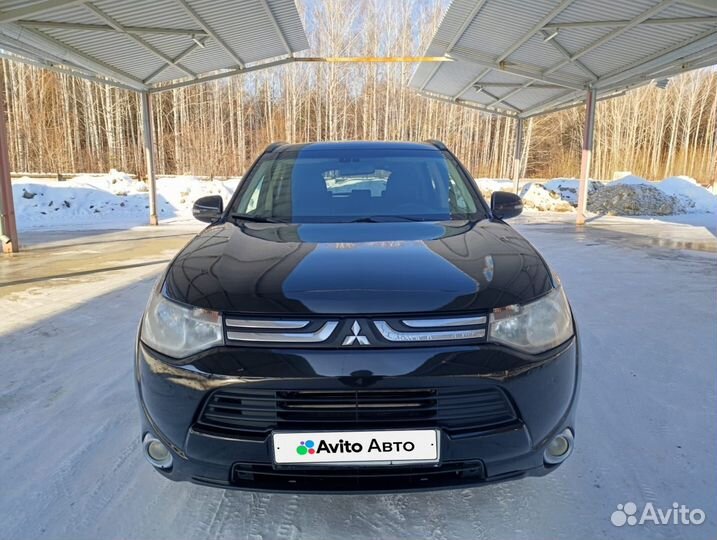 Mitsubishi Outlander 2.4 CVT, 2013, 251 991 км
