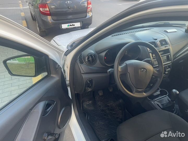 LADA Granta 1.6 МТ, 2019, 49 000 км