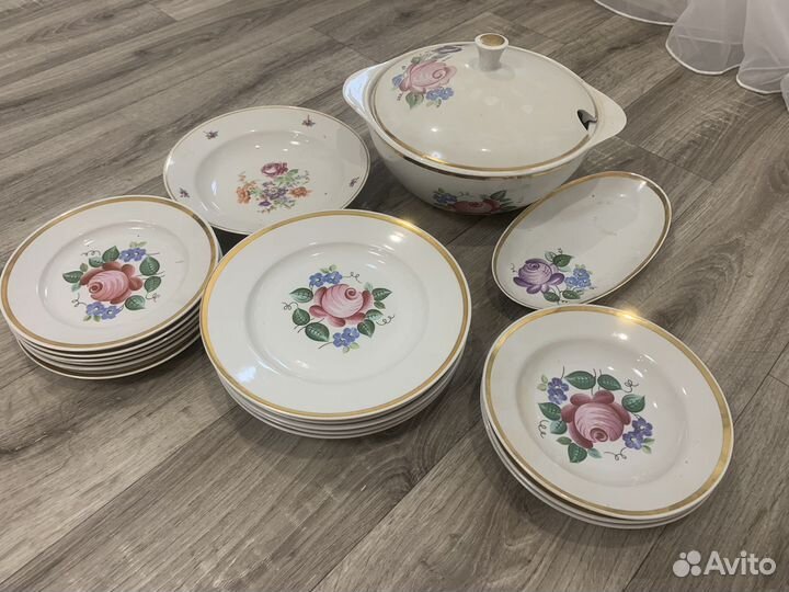 Сервиз столовый