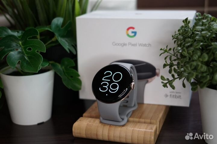 Часы Google Pixel Watch (Wi-Fi, Champagne Gold)