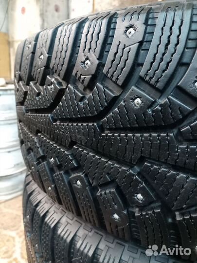Nokian Tyres Hakkapeliitta 5 235/60 R17