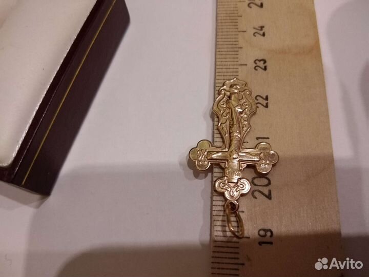 Золотой крест 585 пробы