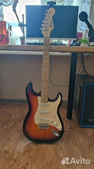 Электро гитара с комбиком