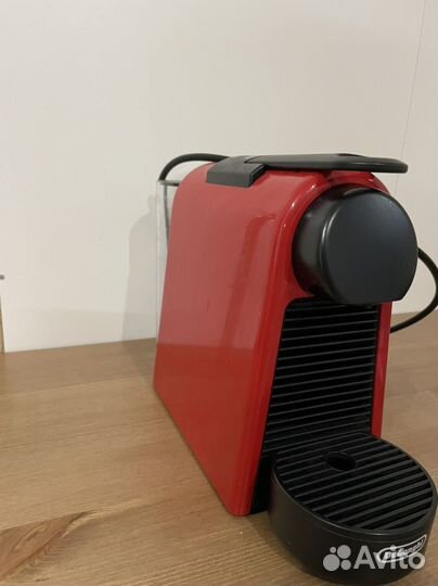 Капсульные кофемашины Nespresso DeLonghi