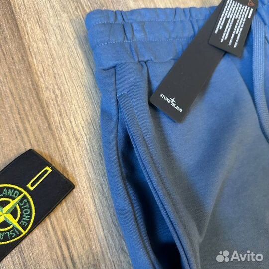 Шорты Stone island