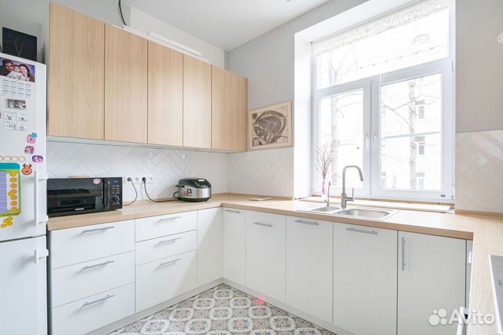 Кухня (цена за всю кухню) CN:023651