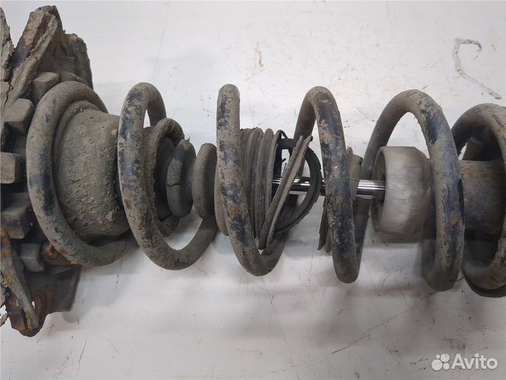 Амортизатор подвески Nissan Almera N16, 2006