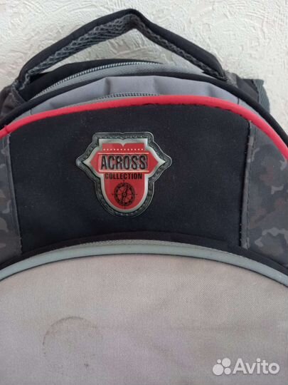 Портфель рюкзак школьный