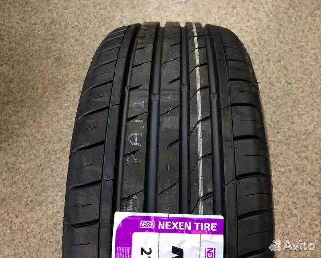 Nexen N'Fera SU1 235/30 R20 88Y