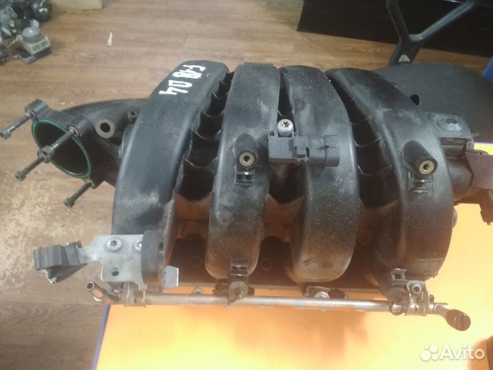 Впускной коллектор Chevrolet Cruze 1.8 F18D4