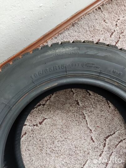RoadX RX Frost WH12 195/65 R15 91T