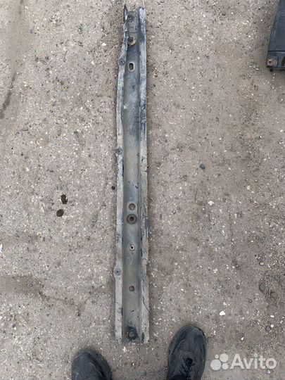 Планка крепления радиатора