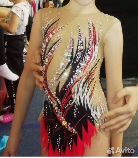 Купальник для художественной гимнастики