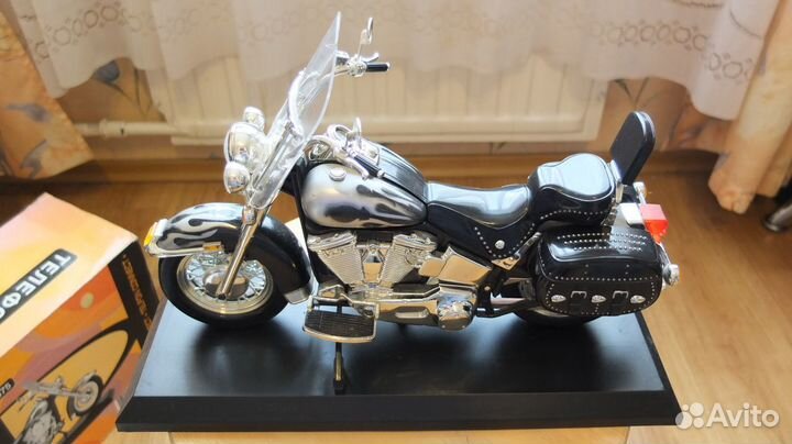 Коллекционный телефон Harley Davidson KTX 875