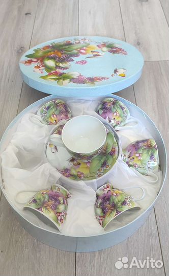 Набор столовой посуды новый на 6 персон