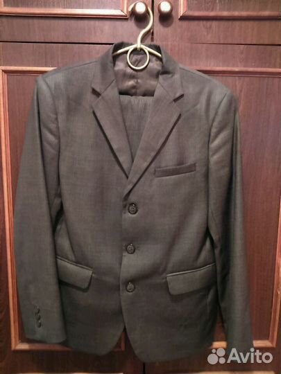 Костюм школьный б/у