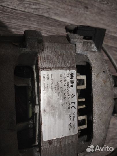 Двигатель стиральной машины indesit