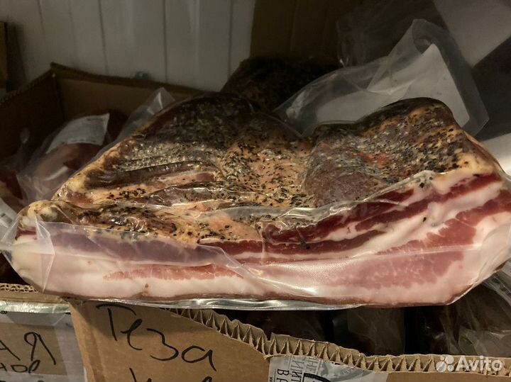 Мясные деликатесы сыры доставка