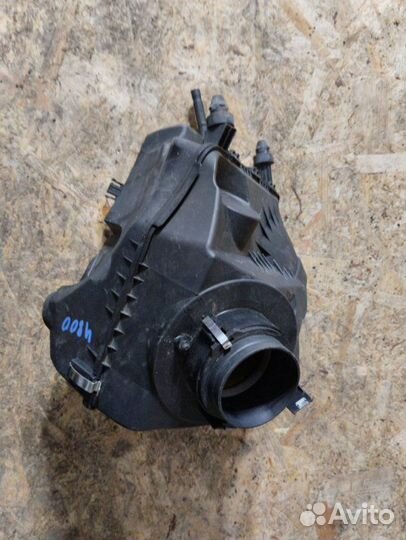 Корпус воздушного фильтра Audi A6 C6 4F BDX 2008