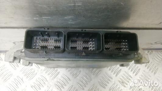 Блок управления двс land rover discovery 3 (ZKR12P