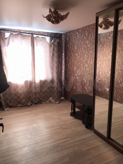 2-к. квартира, 43 м², 8/9 эт.