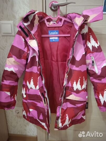Куртка для девочки зимняя, р. 128 (+6) lassie