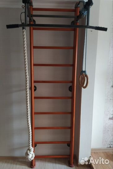 Шведская стенка с турником