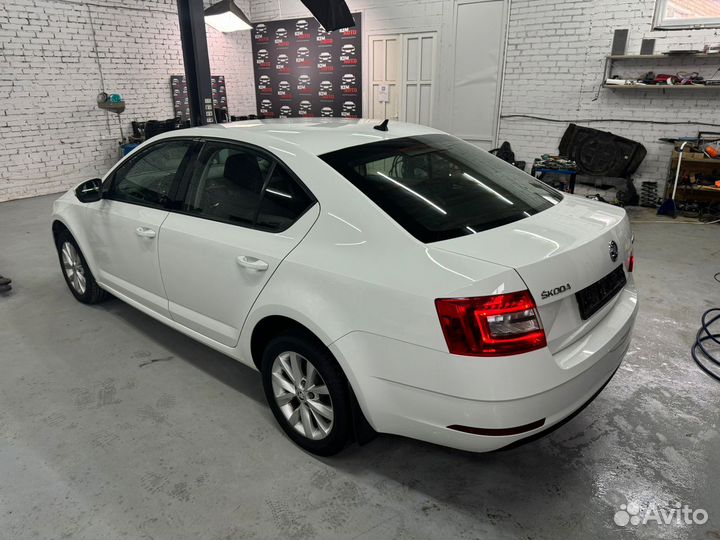 В разборе Skoda Octavia A7 MK3 на бу Запчасти