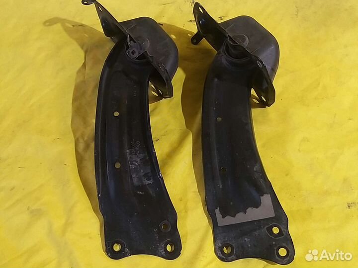 Рычаги подвески задние продольный VW Passat b7