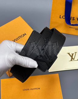 Ремень Louis Vuitton Intiales