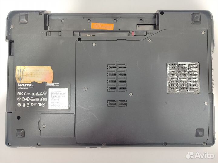 Ноутбук Lenovo Y570, 15.6