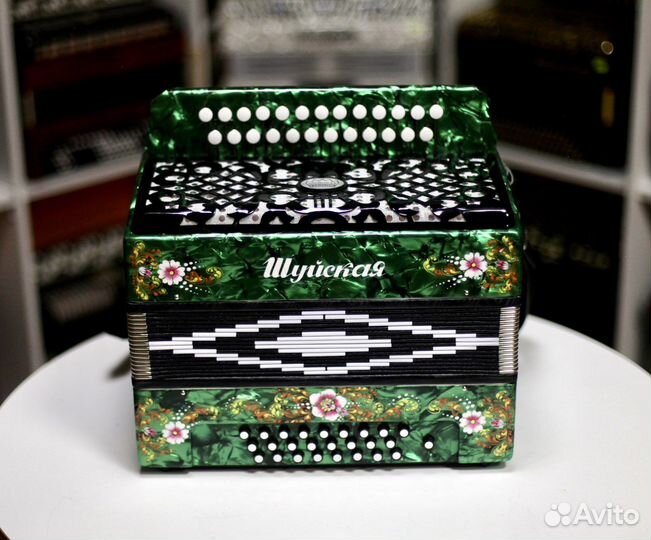 Гармонь Шуйская