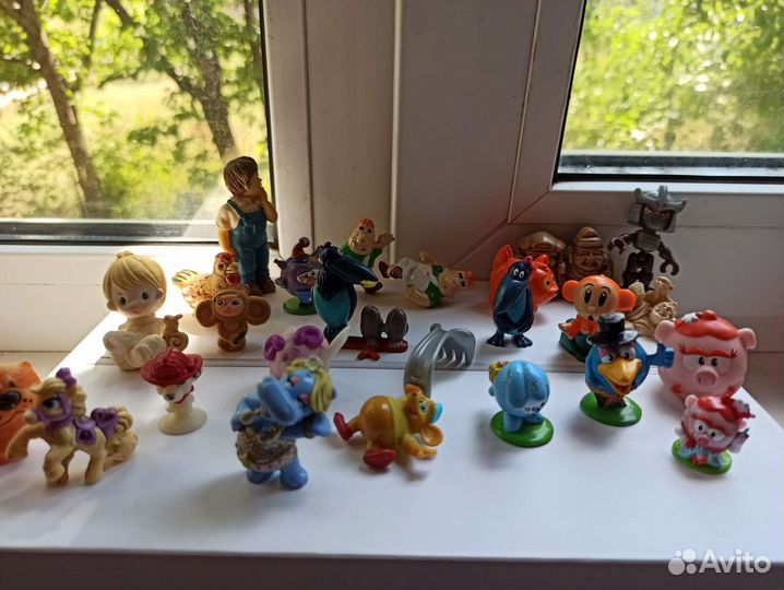 Фигурки из киндеров и не только