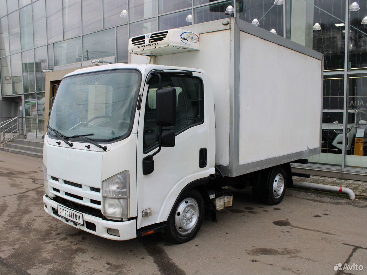Isuzu ELF 3.0 MT, 2011, 301 464 км