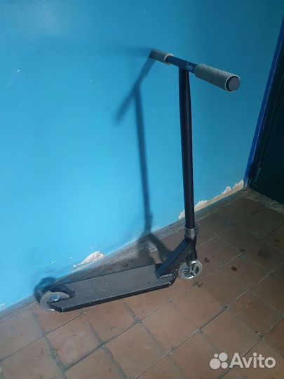 Самокат трюковой