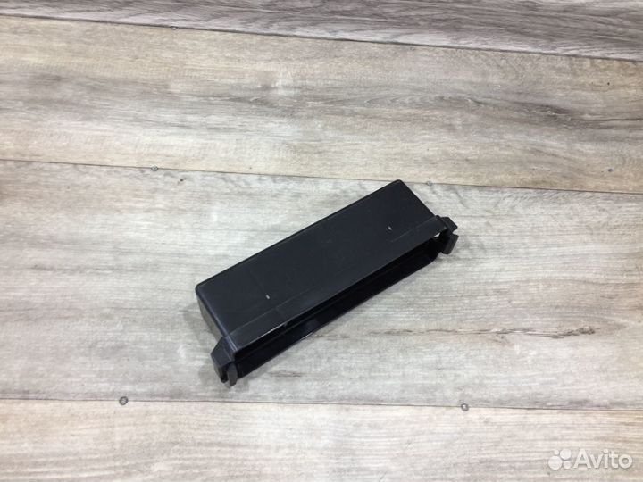 Крышка блока реле X-Trail T31 / Икс-Трейл Т31