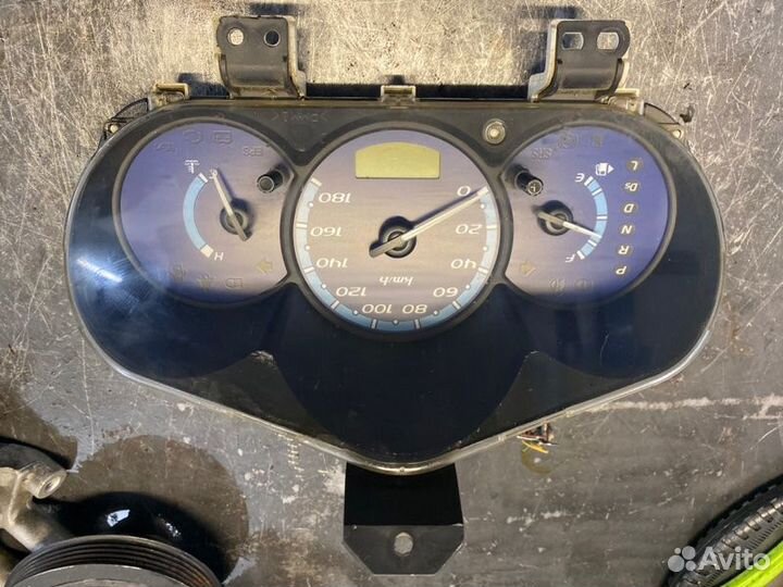 Щиток приборов Mitsubishi Colt Z25A CR14