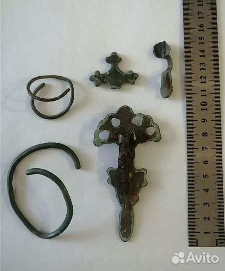 Фибула. Пеньковская Культура