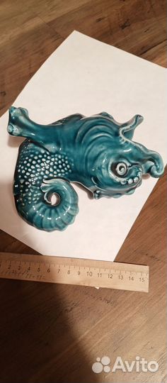 Статуэтка кит